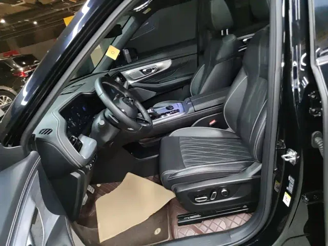 GAC Trumpchi GS8 — Фото автомобиля 14