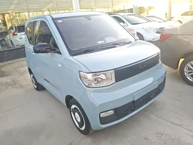 Wuling Hongguang Mini EV — Фото автомобиля 3