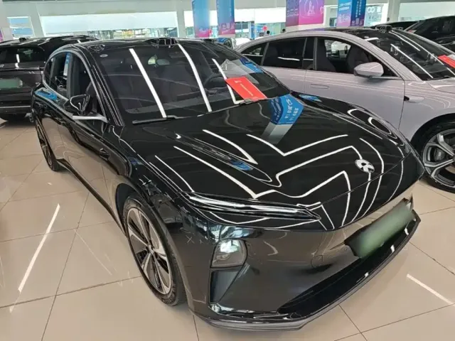 Nio ET5 Touring — Фото автомобиля 3