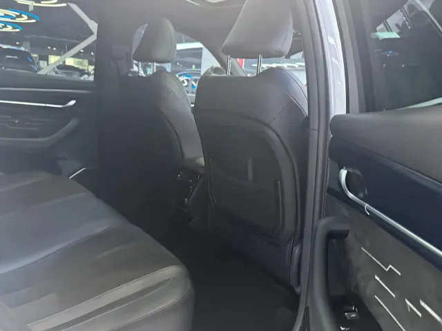 Geely Xingyue L — Фото автомобиля 7