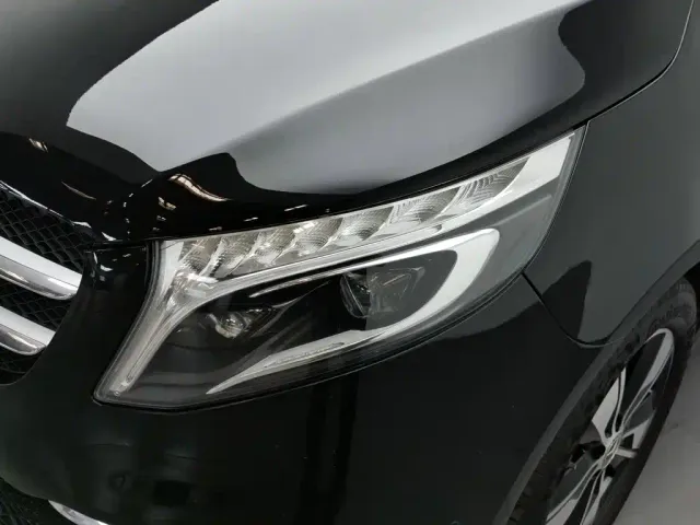 Mercedes-Benz V-Class — Фото автомобиля 7