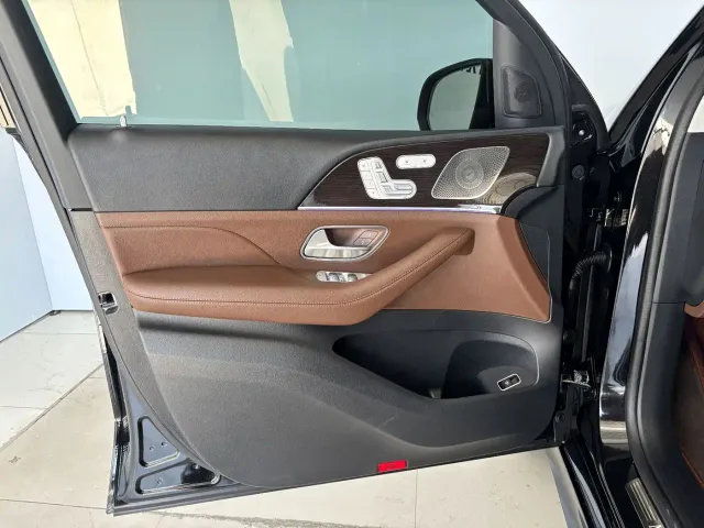 Mercedes-Benz GLE-Class — Фото автомобиля 7