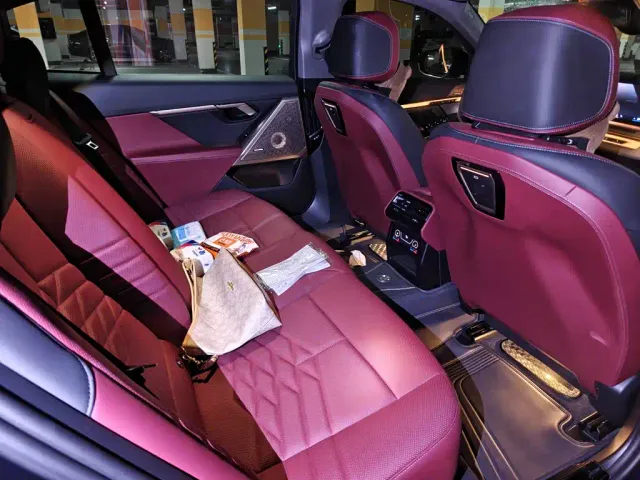 BMW 5 Series — Фото автомобиля 9