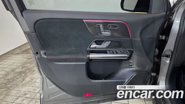 Mercedes-Benz GLA-Class — Фото автомобиля 15