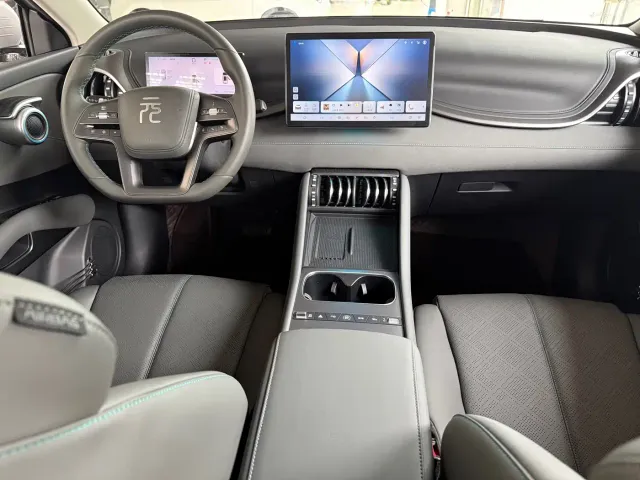 BYD Yuan PLUS — Фото автомобиля 5