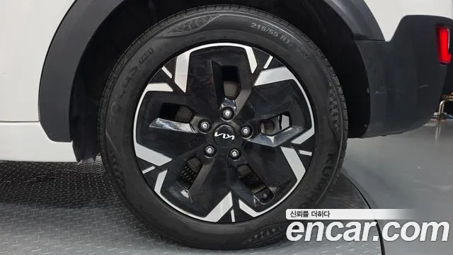 Kia Niro Niro (New) — Фото автомобиля 6