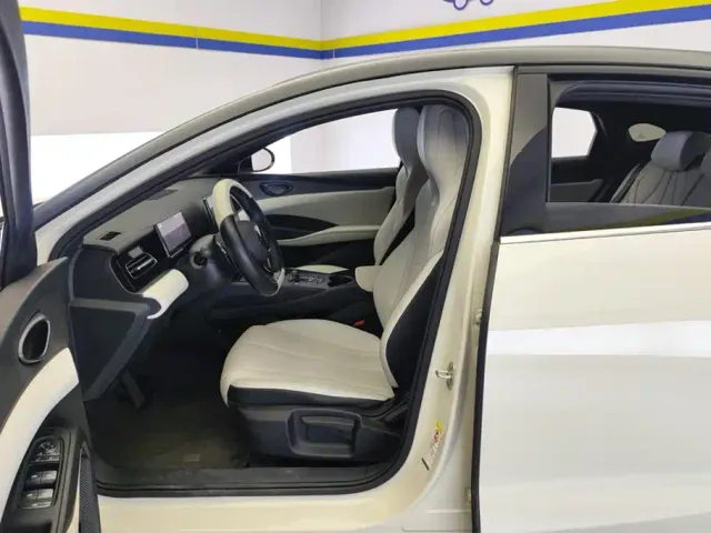 BYD Seal 06 — Фото автомобиля 9
