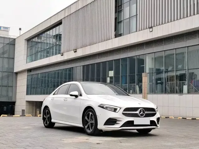 Mercedes-Benz A-Class — Фото автомобиля 3