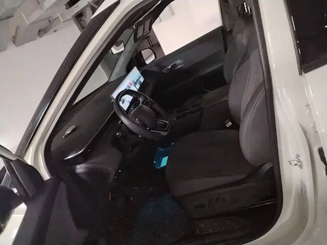 Hyundai ELEXIO — Фото автомобиля 15