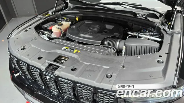 Jeep Cherokee WL — Фото автомобиля 9