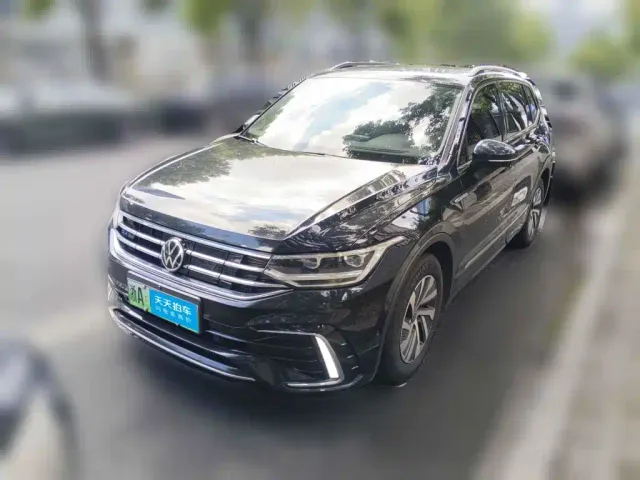 Фотография автомобиля — Volkswagen Tiguan L PHEV