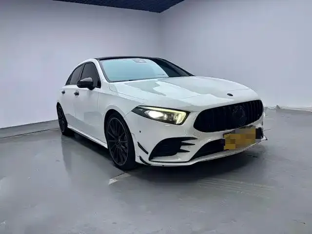 Mercedes-Benz A-Class AMG — Фото автомобиля 2