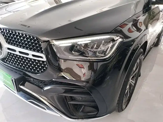 Mercedes-Benz GLE-Class — Фото автомобиля 23