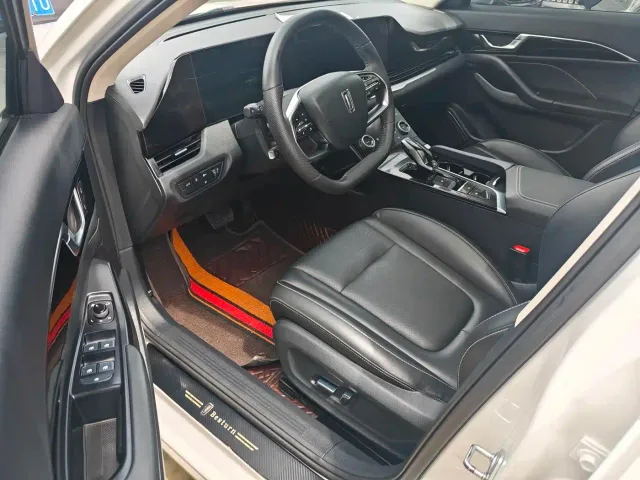 Bestune B70 — Фото автомобиля 4