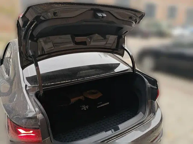 Volkswagen Sagitar — Фото автомобиля 20