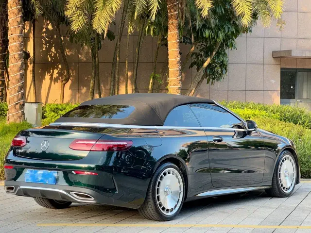 Mercedes-Benz E-Class — Фото автомобиля 16
