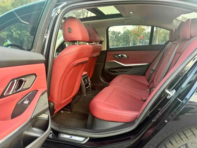 BMW 3 Series — Фото автомобиля 6
