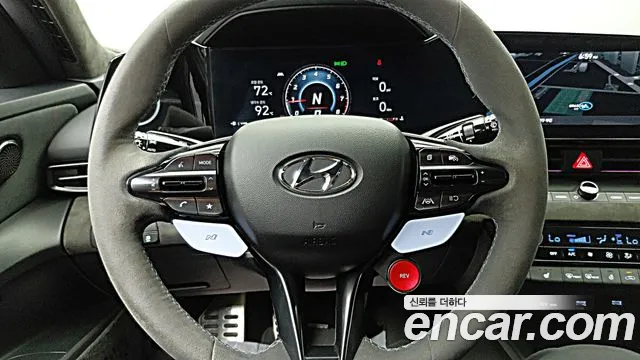 Hyundai AVANTE — Фото автомобиля 5
