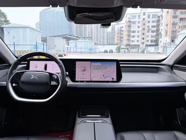 Xpeng P7 — Фото автомобиля 8