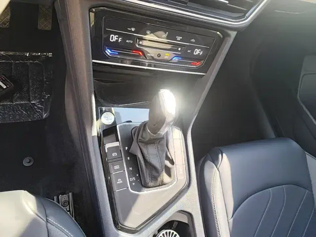 Volkswagen Tharu — Фото автомобиля 13