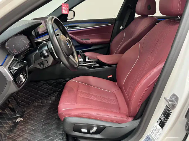 BMW 5 Series — Фото автомобиля 8