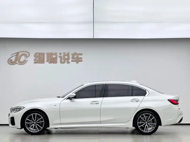 BMW 3 Series — Фото автомобиля 5