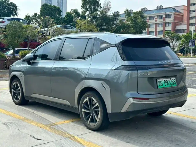 GAC Aion Y — Фото автомобиля 4