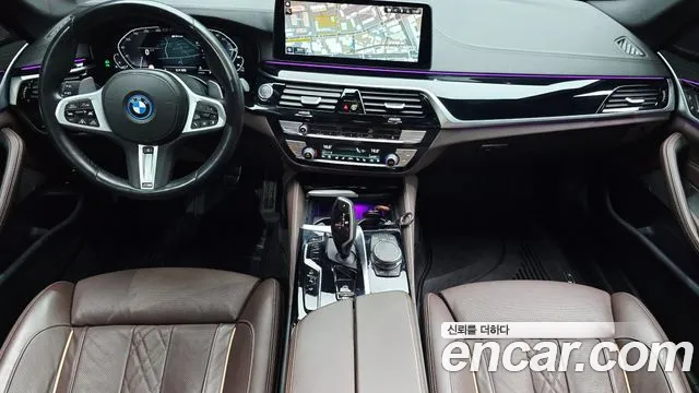 BMW 5 Series G30 — Фото автомобиля 7
