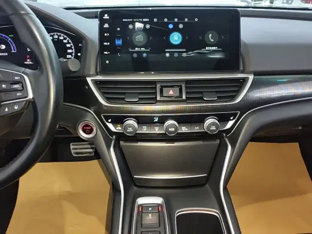 Honda Accord — Фото автомобиля 12