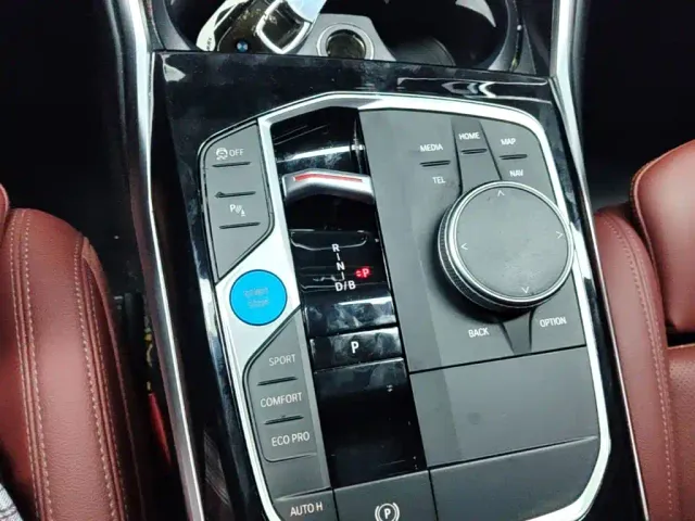 BMW i3 — Фото автомобиля 13