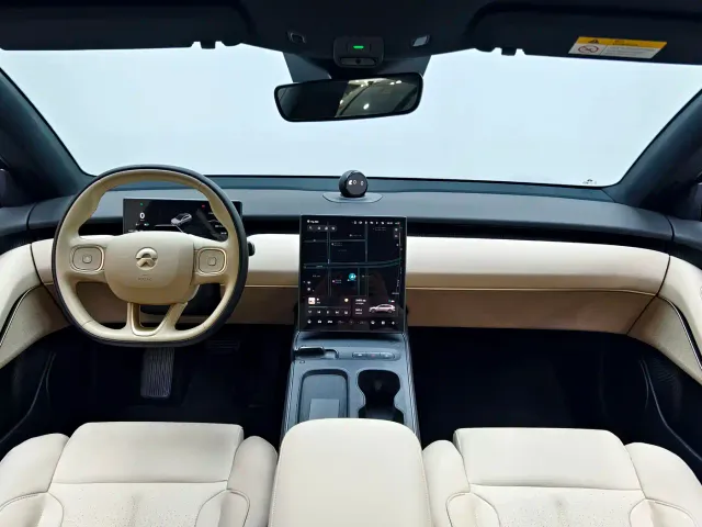 Nio ET5 Touring — Фото автомобиля 11