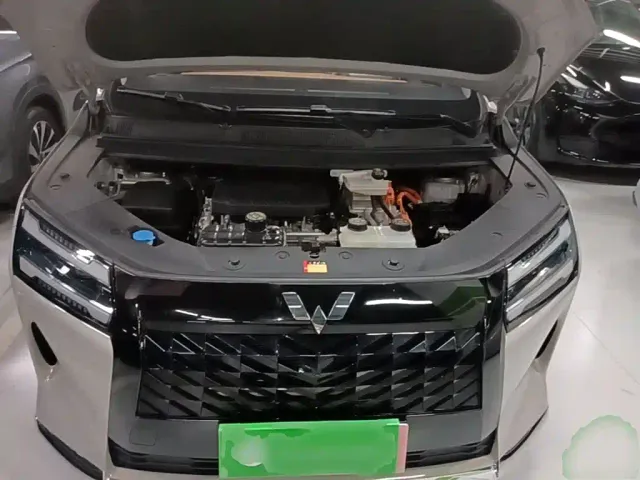 Wuling Starlight 730 — Фото автомобиля 19