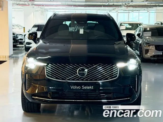 Volvo XC90 Generation 2 — Фото автомобиля 3