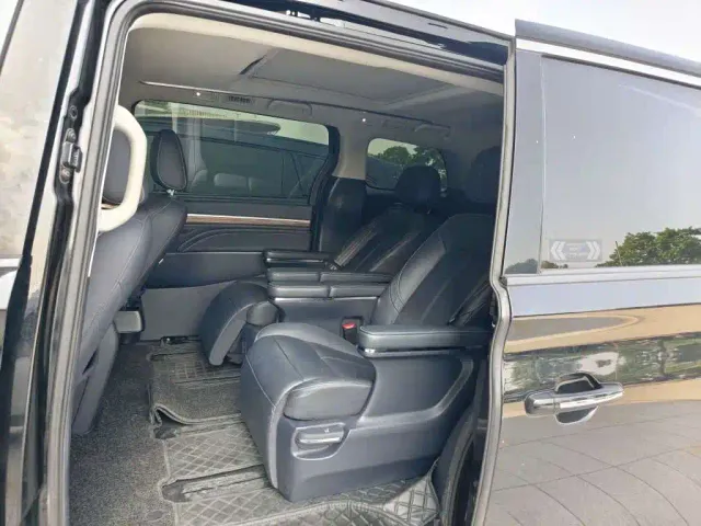 GAC Trumpchi M8 — Фото автомобиля 7
