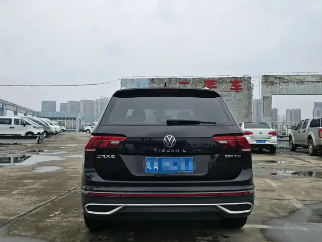 Volkswagen Tiguan L — Фото автомобиля 5
