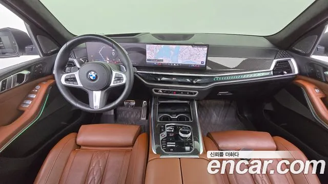 BMW X7 — Фото автомобиля 7