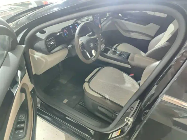 BYD Qin PLUS — Фото автомобиля 18