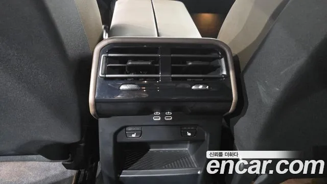 BMW 5 Series G60 — Фото автомобиля 30