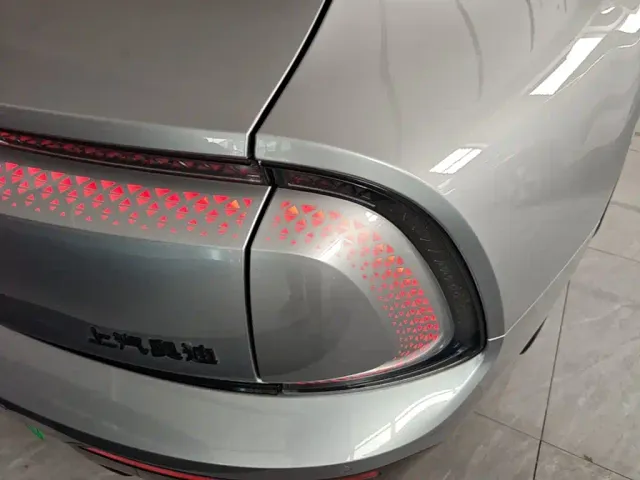 Audi E5 Sportback — Фото автомобиля 7