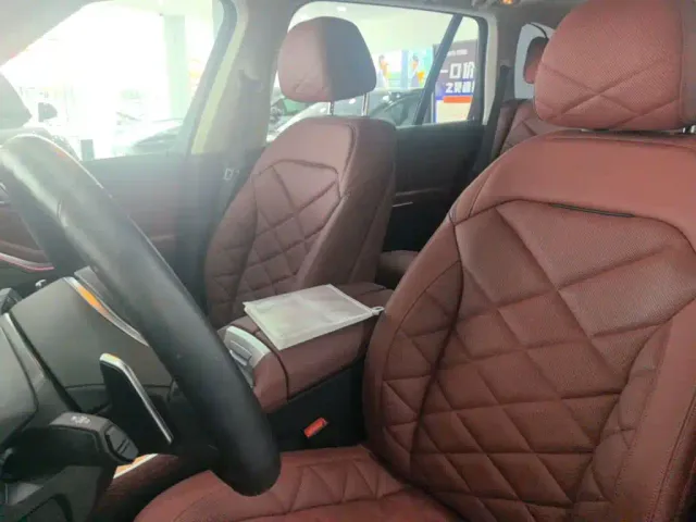 BMW X5 — Фото автомобиля 14