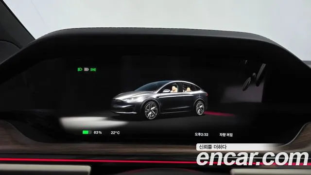 Tesla Model X — Фото автомобиля 29