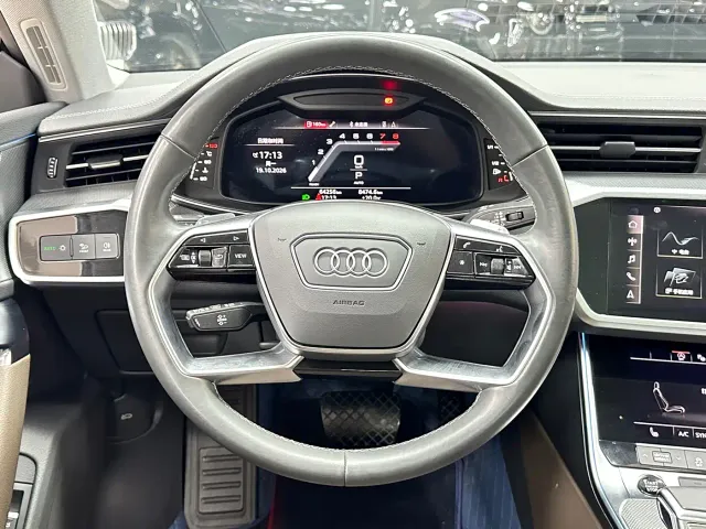 Audi A7L — Фото автомобиля 17