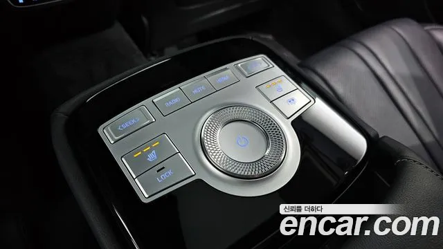 Genesis G80 Бензин 2.5 турбо AWD — Фото автомобиля 18