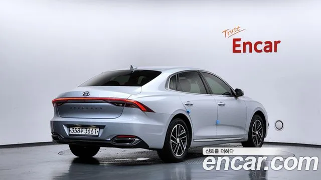 Hyundai Grandeur Новый Grandeur IG 3.0 LPi (Такси) — Фото автомобиля 2