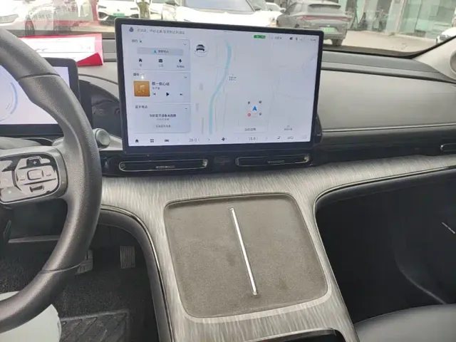 GAC Aion S MAX — Фото автомобиля 12