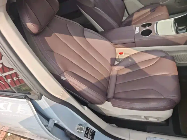 Leapmotor C11 — Фото автомобиля 24
