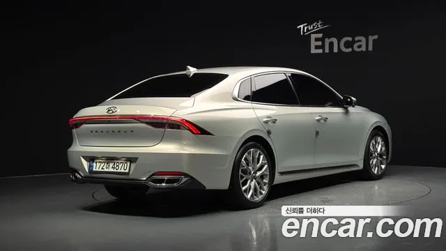 Hyundai Grandeur Новый Grandeur IG — Фото автомобиля 2