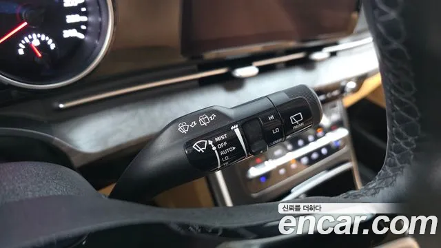 Kia Canival Carnival 4 поколение 9 мест Prestige — Фото автомобиля 18