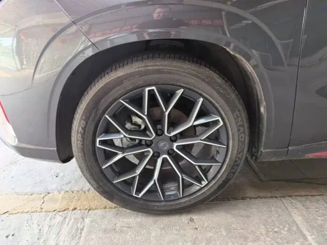 Changan Z6 — Фото автомобиля 22