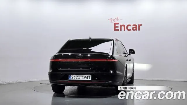 Hyundai Grandeur GN7 — Фото автомобиля 4
